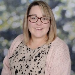 Photo of Mrs Chloe Harding